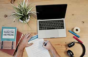 What are the Basics of Digital Marketing to Explore in this Marketing Campaign?
